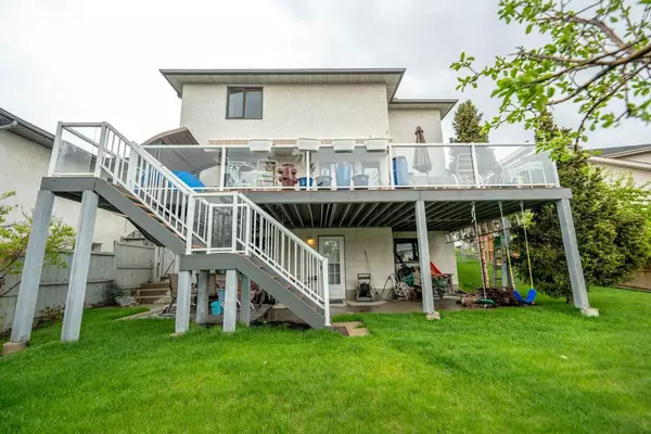 Calgary, AB T3A5C5,132 Hidden Vale PL NW