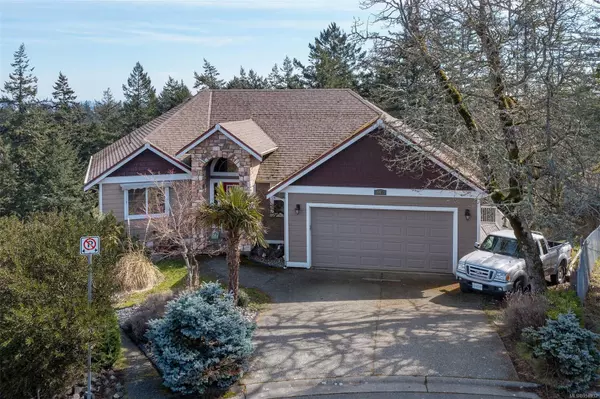 Colwood, BC V9C 3S2,560 Tory Pl