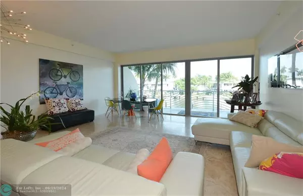 Fort Lauderdale, FL 33301,444 Hendricks Isle  #202