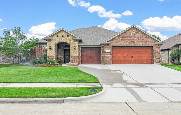 446 Chisholm Trail,  Justin,  TX 76247