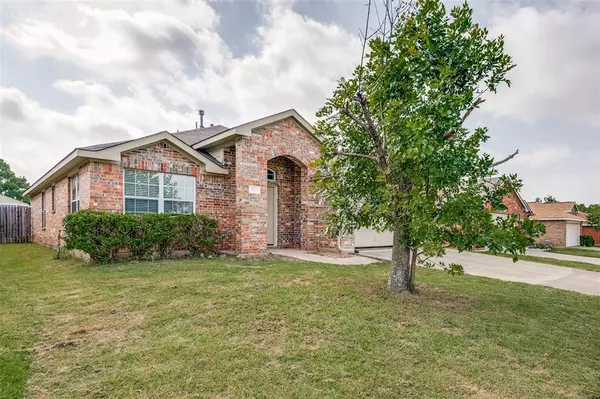 3621 Renzel Boulevard, Fort Worth, TX 76116