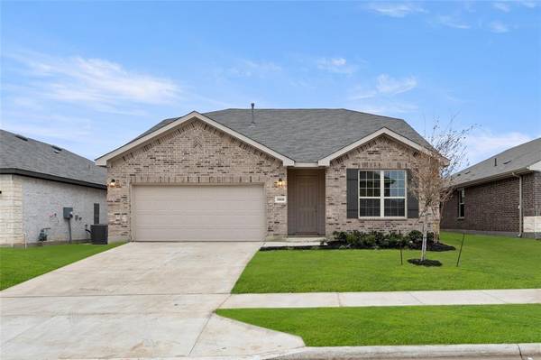 3008 Dixondale Drive, Fort Worth, TX 76108