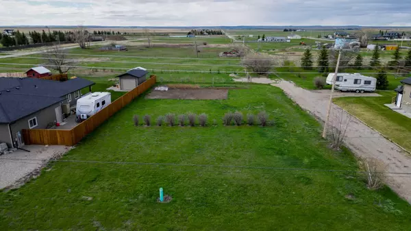 Raymond, AB T0K 2S0,352 E 200 S