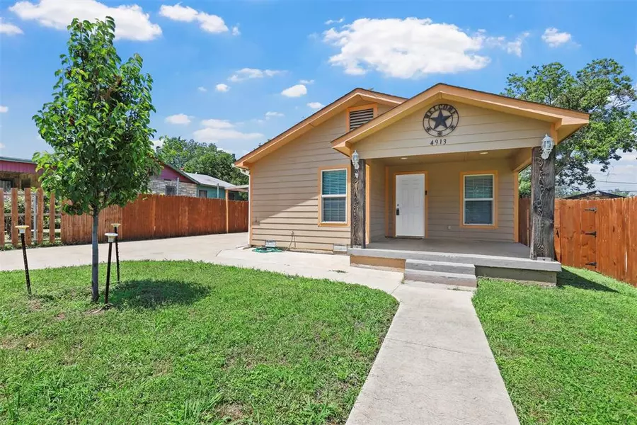 4913 Harlem Street, Fort Worth, TX 76105