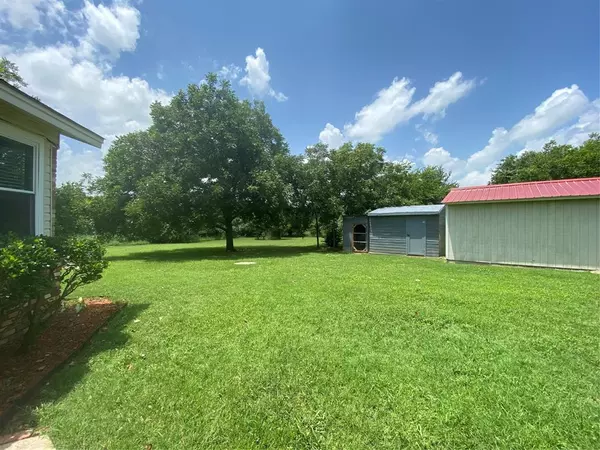 Azle, TX 76020,811 Phillips Drive