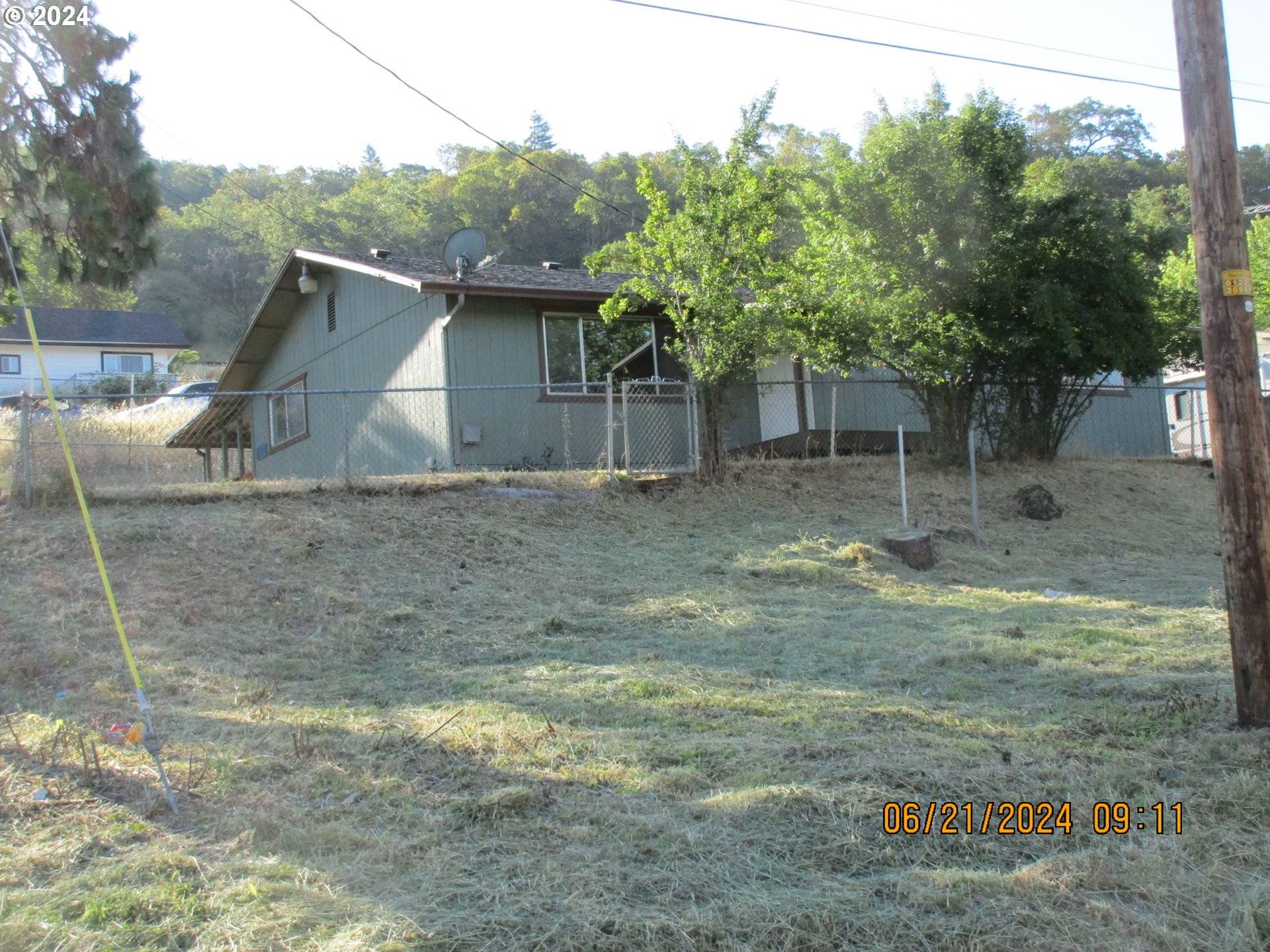 Roseburg, OR 97470,4557 RIDENOUR ST