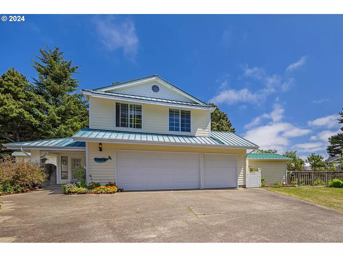 Bandon, OR 97411,1288 SEACREST DR