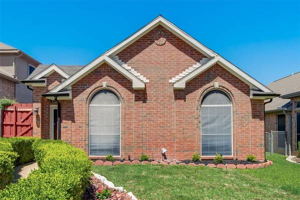 3111 Sara Drive, Rowlett, TX 75088