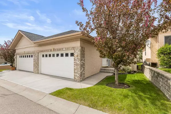 Calgary, AB T3K 5K9,10888 Panorama Hills BLVD NW #176