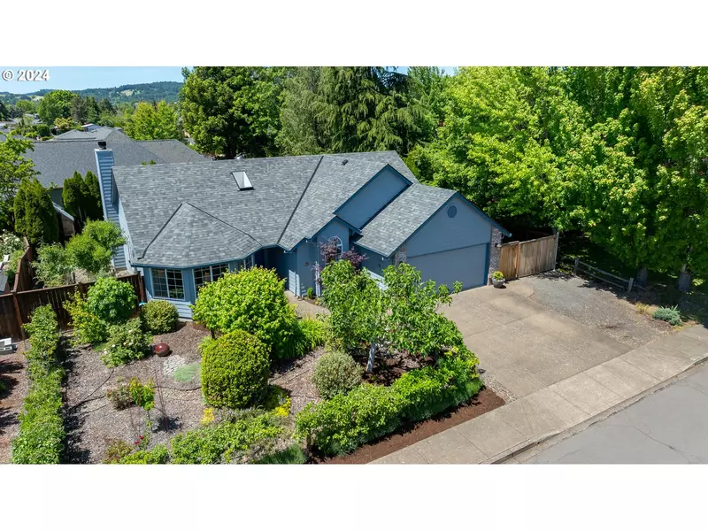 447 SW WESTVIEW DR, Mc Minnville, OR 97128