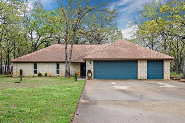 243 Colonial Drive,  Mabank,  TX 75156