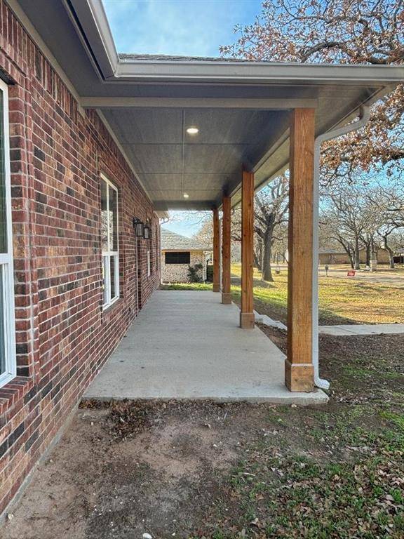 Mineral Wells, TX 76067,901 NW 10th Street