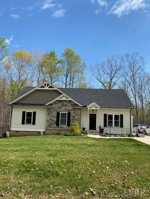 6707 cottontown RD, Forest, VA 24551