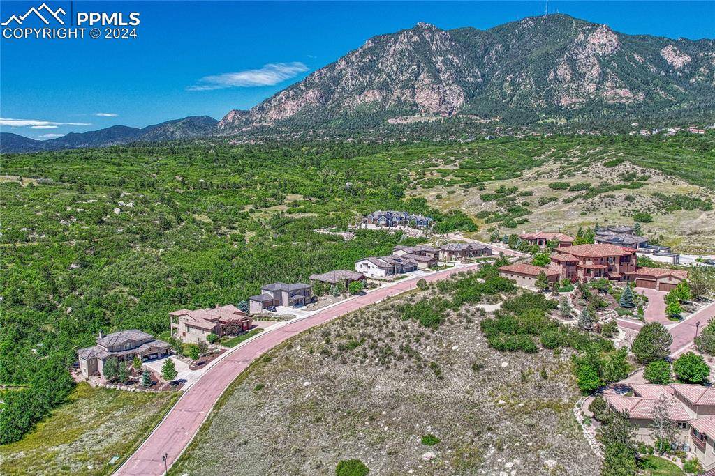 Colorado Springs, CO 80906,381 San Marino CT