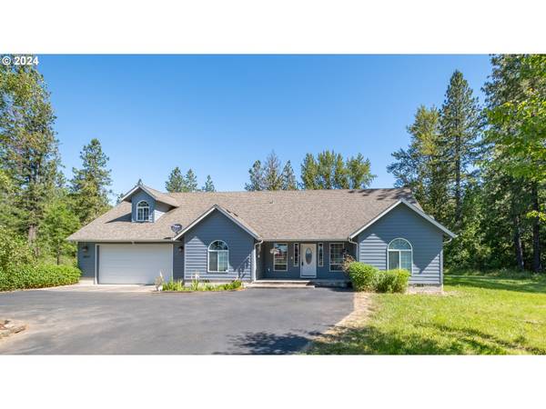 38717 LACOMB DR, Lebanon, OR 97355