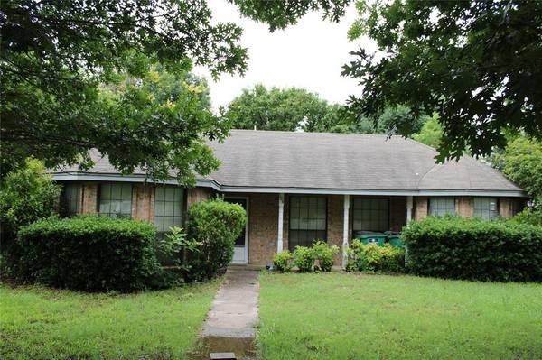 104 Amy Drive, Crandall, TX 75114