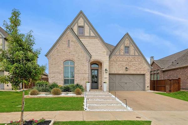 3717 Dame Cara Way, Lewisville, TX 75056