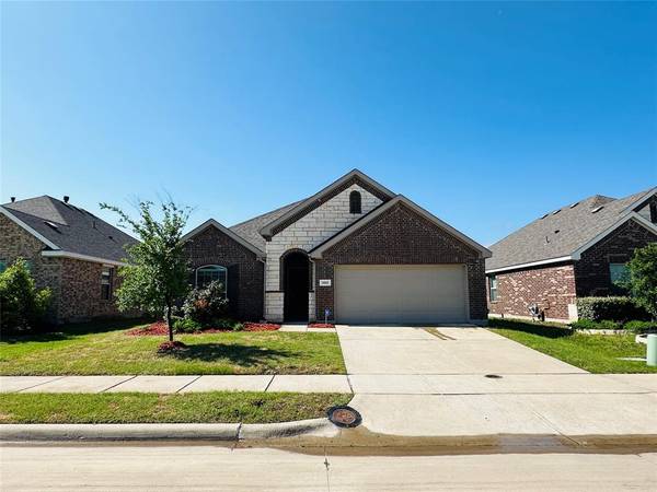 5015 Flanagan Drive, Forney, TX 75126