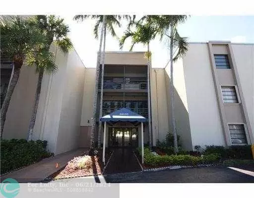 4020 N HILLS DR  #32, Hollywood, FL 33021