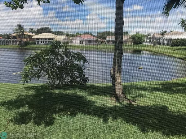 Pembroke Pines, FL 33025,741 SW 94th Ter