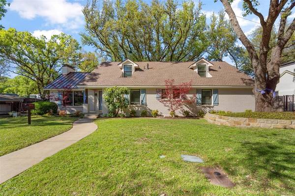 3808 Trailwood Lane, Fort Worth, TX 76109