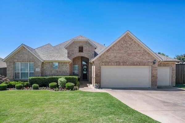 1211 Killian Drive, Mansfield, TX 76063