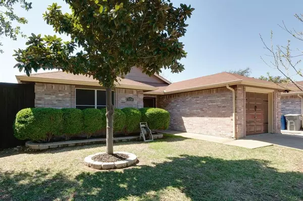 Dallas, TX 75211,5150 Mimi Court