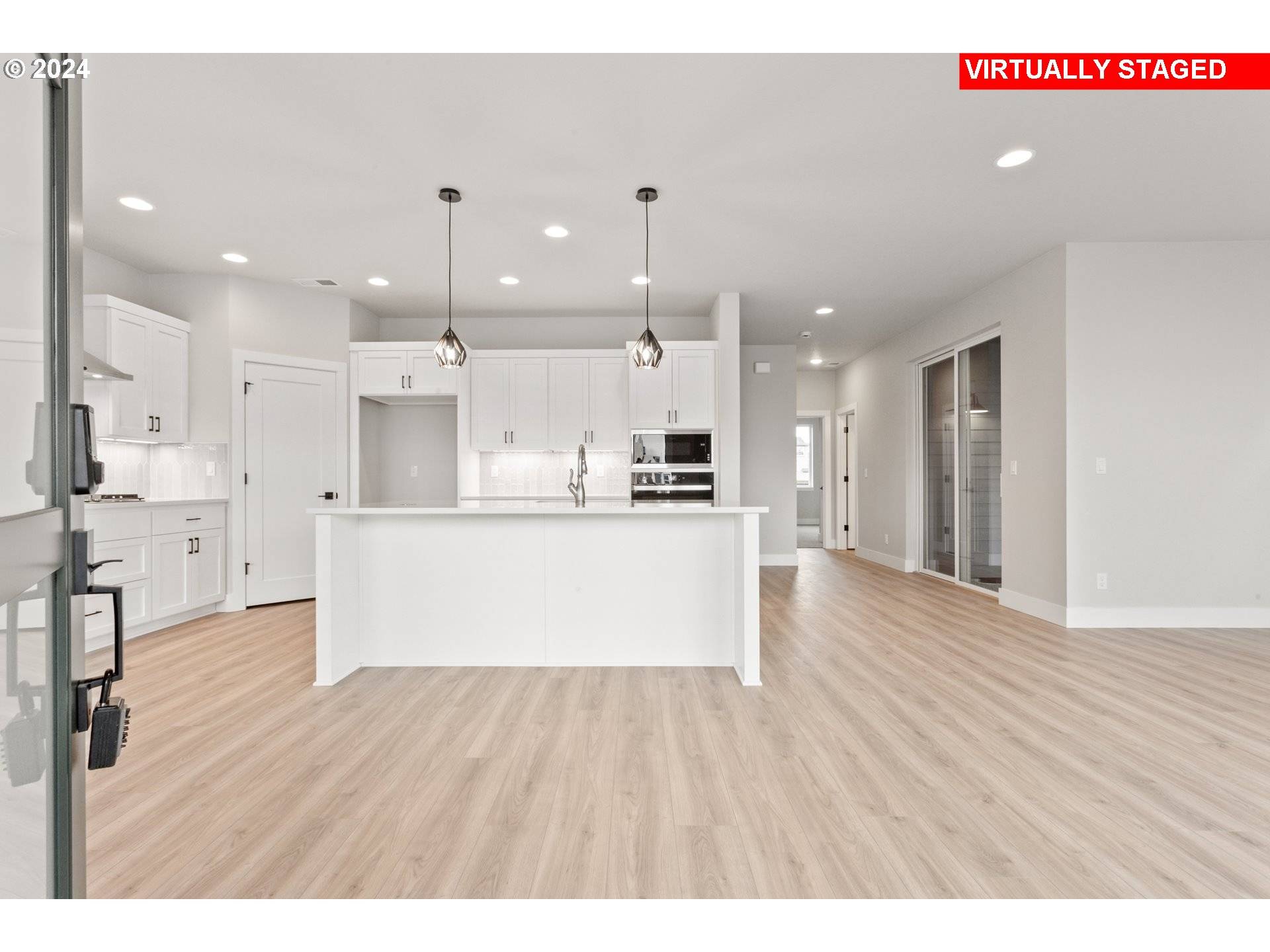Hillsboro, OR 97123,8119 SE Barlow LN
