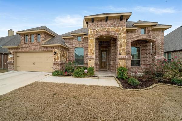 418 Foxtail Court, Waxahachie, TX 75165