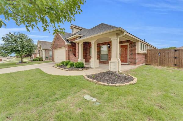 3614 Regent Street, Midlothian, TX 76065