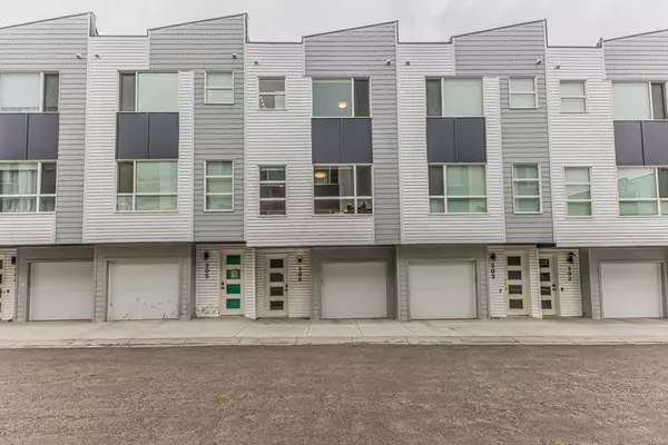 Calgary, AB T3K 2R9,101 Panatella SQ NW #304