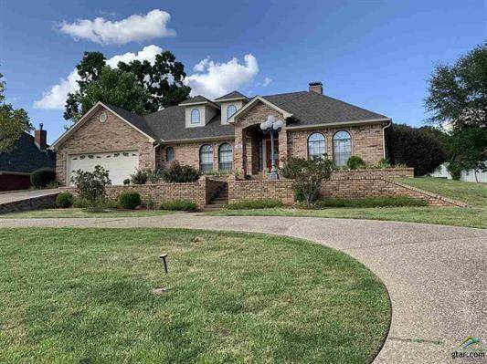 303 Northcreek Drive, Chandler, TX 75758