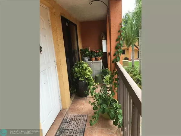 Hialeah, FL 33015,18310 MEDITERRANEAN  #2408