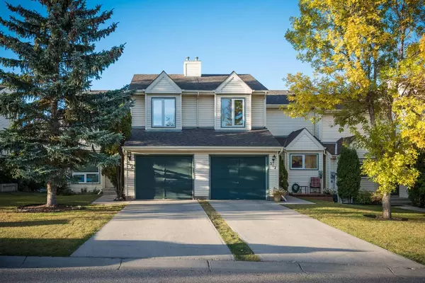 Calgary, AB T3K 3Z1,316 Sandringham RD NW