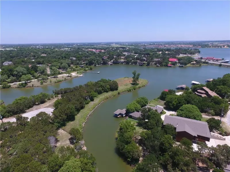 2407 Heritage Court, Granbury, TX 76048