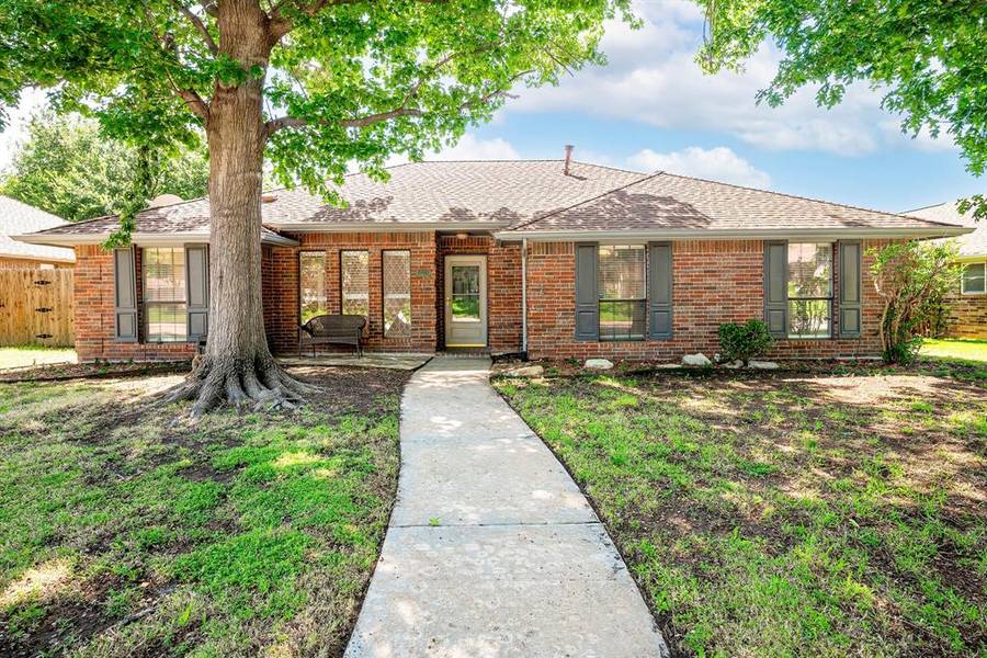 1717 Big Canyon Trail, Carrollton, TX 75007