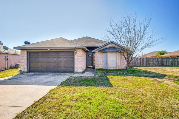 1416 S Medora Street, Terrell, TX 75160