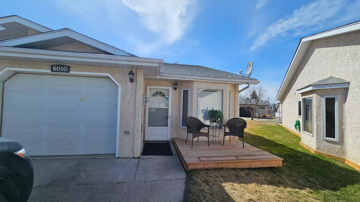 Rocky Mountain House, AB T4T 1M3,6010 58A ST