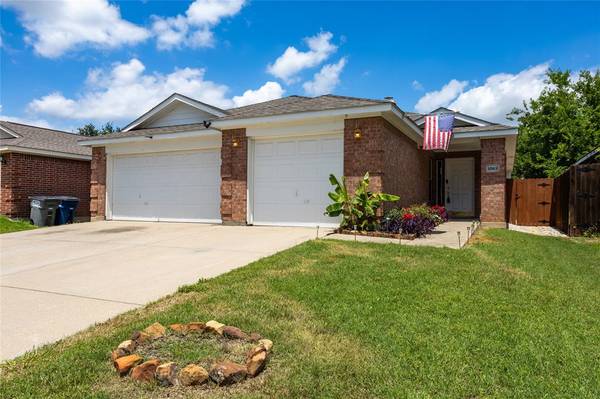 1063 Port Sullivan Drive,  Little Elm,  TX 75068