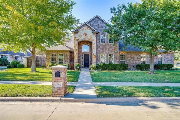 4104 Balboa Court,  Arlington,  TX 76016