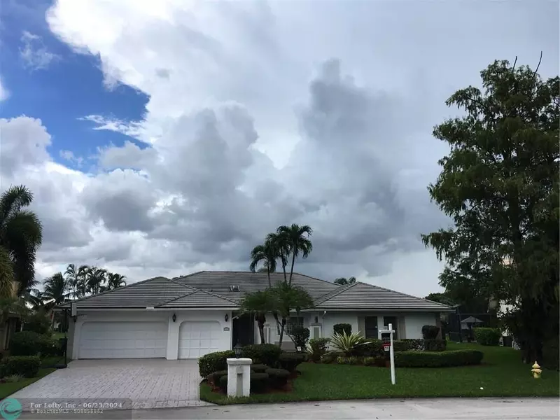 7830 NW 86th Terrace, Tamarac, FL 33321