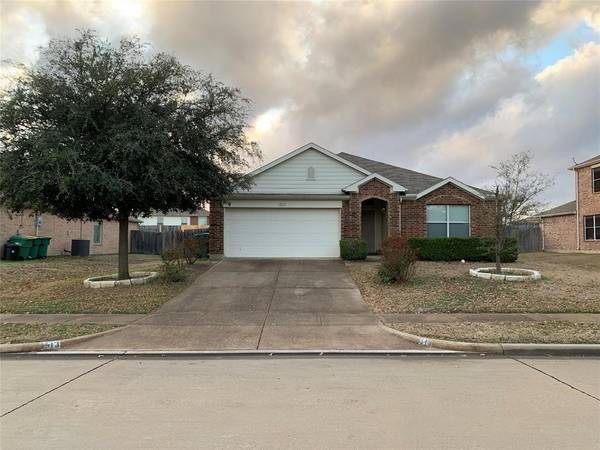 1513 Lakeside Drive, Glenn Heights, TX 75154