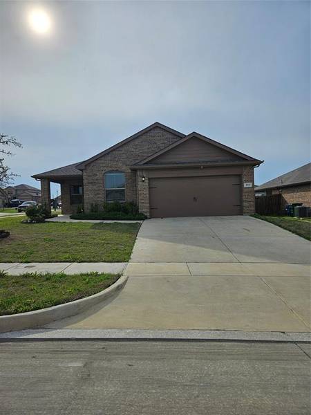 250 Stallion Way, Ponder, TX 76259