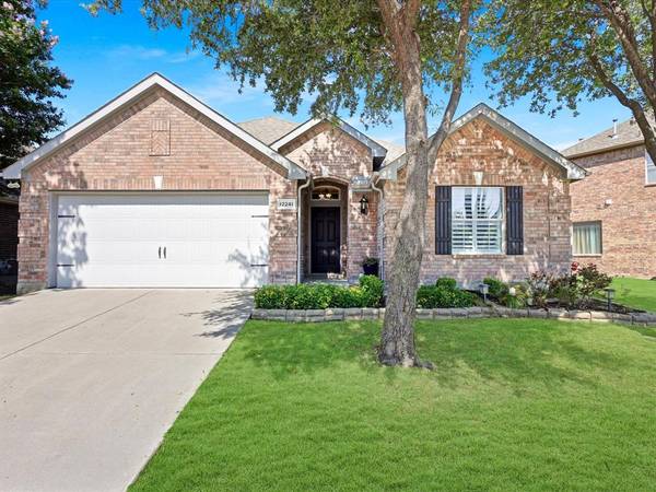 12241 Durango Root Drive, Fort Worth, TX 76244