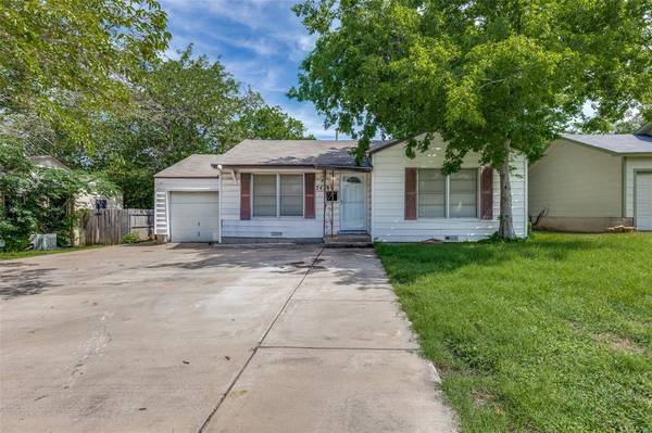 7428 Ewing Avenue, Fort Worth, TX 76116