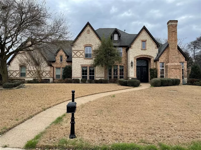 1908 Windmill Hill Lane, Desoto, TX 75115