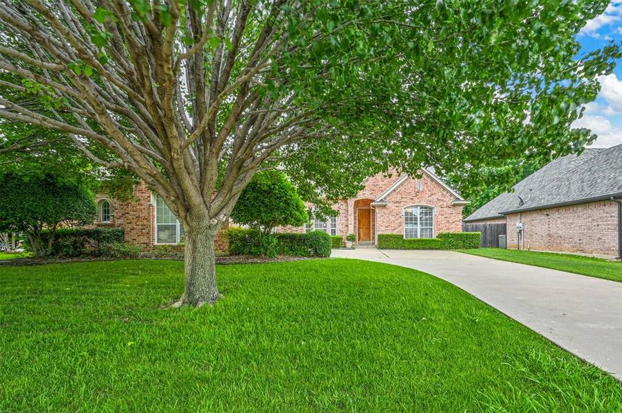 3008 Rocky Creek Drive, Mansfield, TX 76063