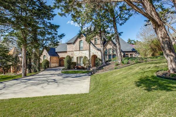 1727 Windmill Hill Lane, Desoto, TX 75115