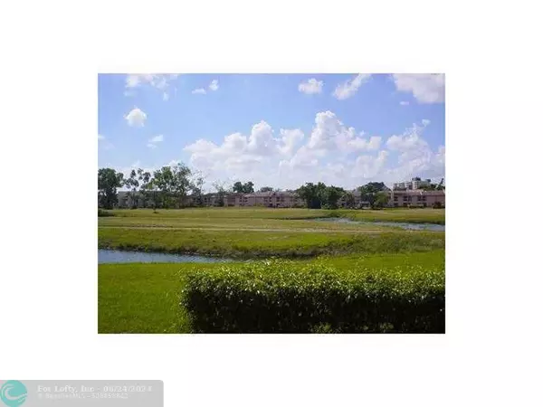 Coral Springs, FL 33065,9156 NW 40th St  #105-1