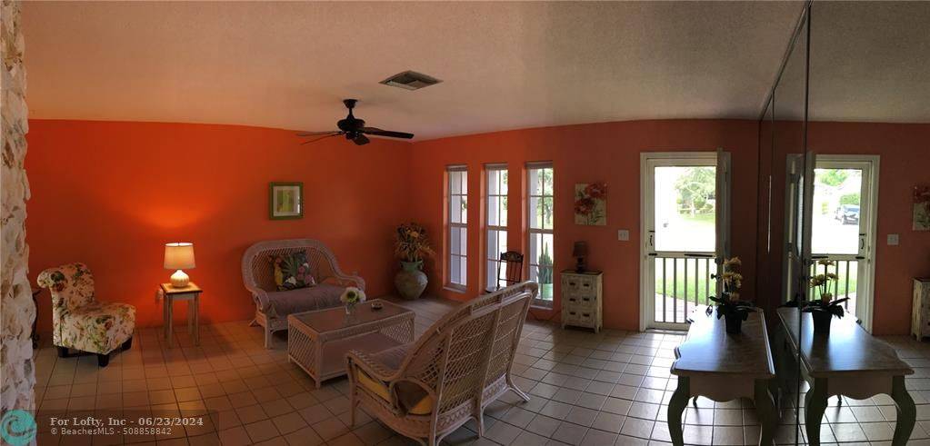 Dania Beach, FL 33004,304 SE 4th St